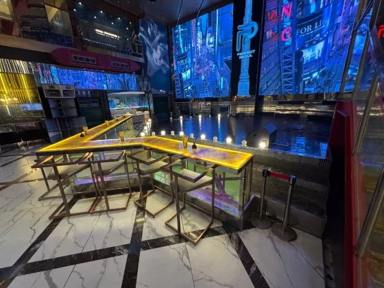 강남 퍼펙트 홀