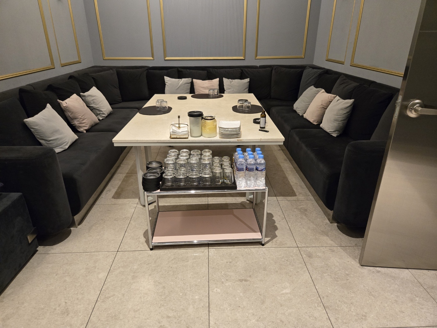 강남 코드원 룸 내부5