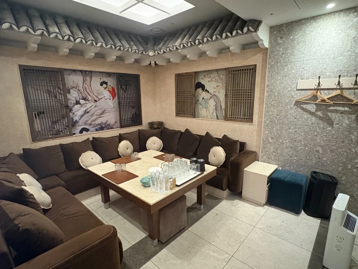 강남 비비드 룸